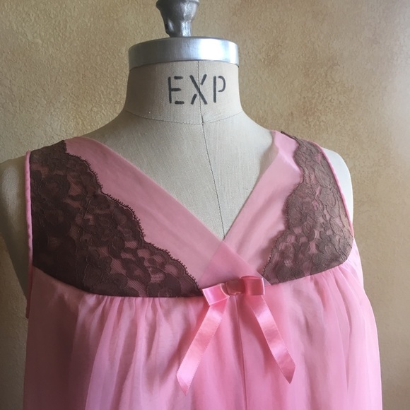 Vintage Vanity Fair baby doll nightie - Picture 5 of 8